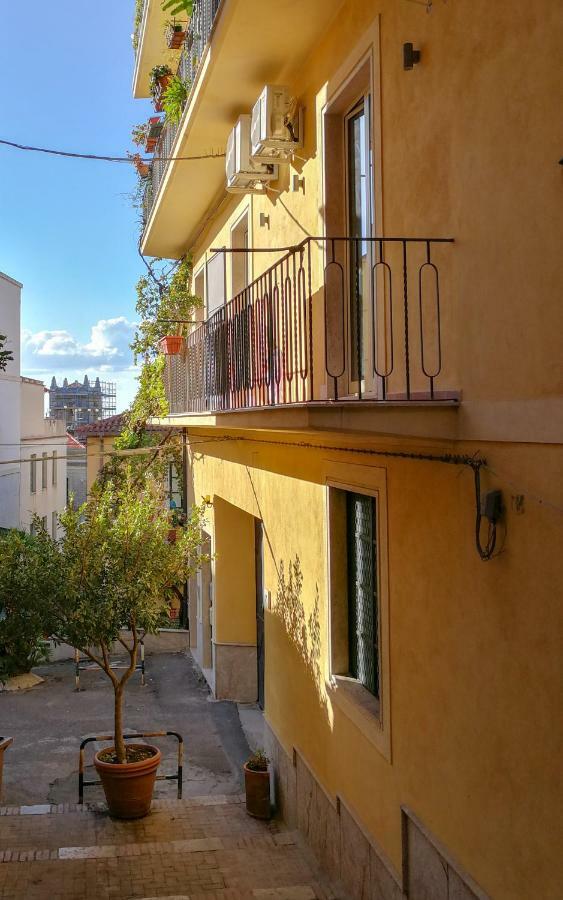 Taomau - Duomo Square Appartement Taormina Buitenkant foto